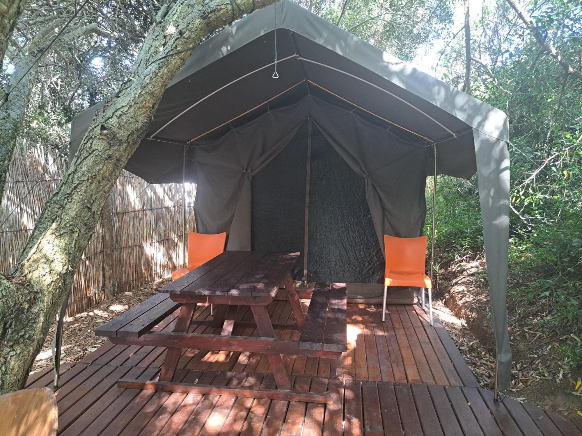 Готель Woodcutter'S Bush Camp At The Old Trading Post Вілдернесс Екстер'єр фото